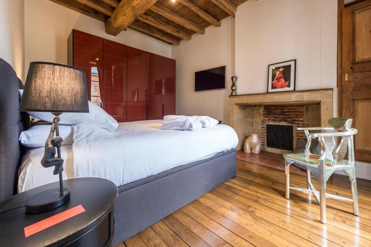 Suite Mana OHANA - Suite de Charme **** avec Parking privé Charleville-Mézières Exterior foto