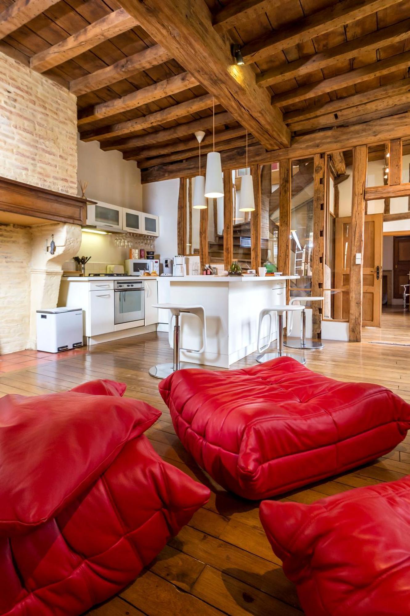 Suite Mana OHANA - Suite de Charme **** avec Parking privé Charleville-Mézières Exterior foto